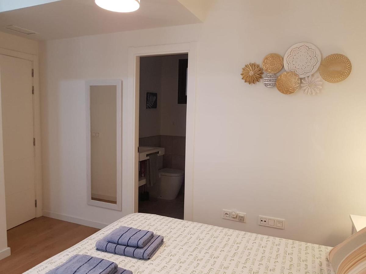 Apartamento Plaza Del Teatro Parking Free Málaga Esterno foto